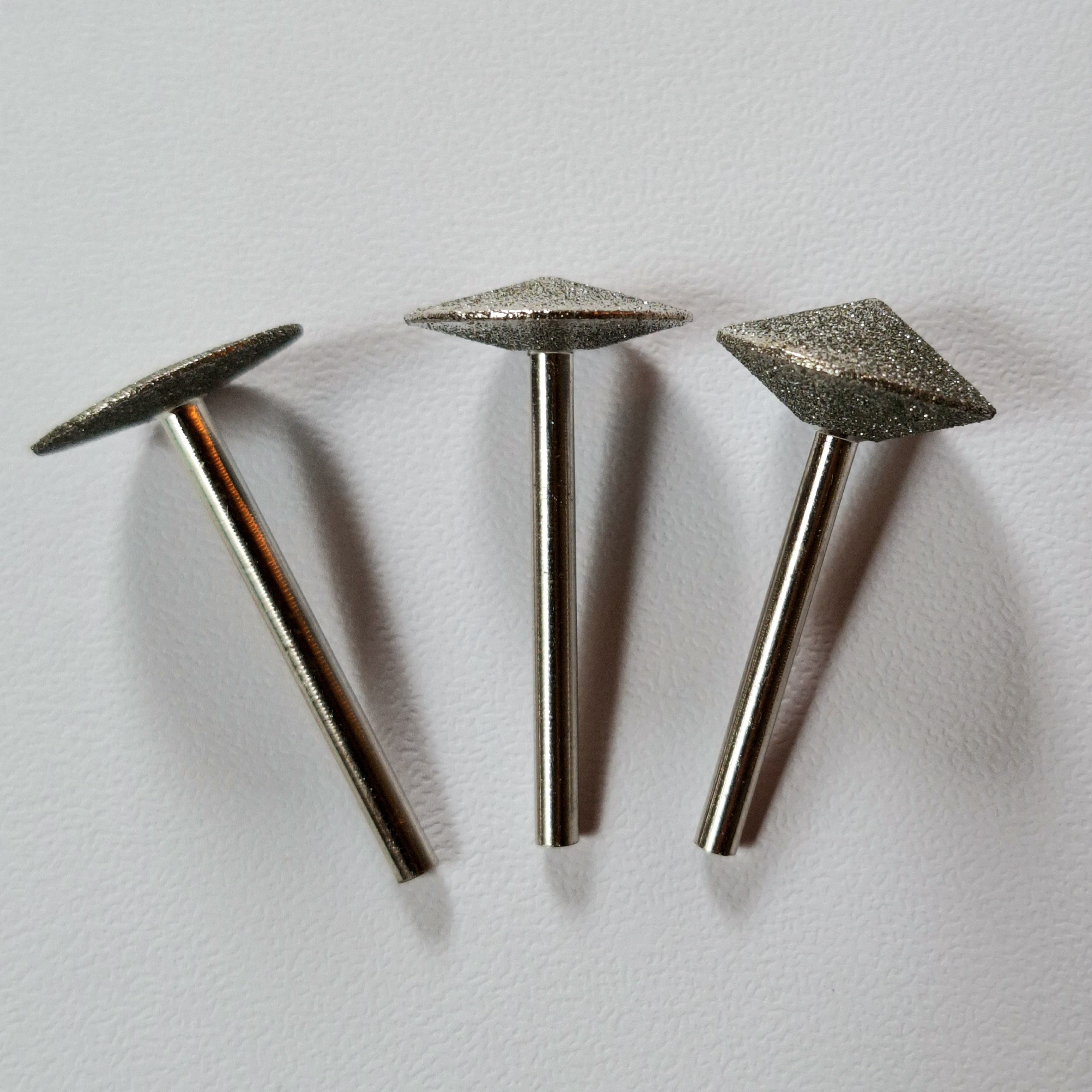 1/8 Inch Width shank x 3/4 Inch Diameter 80 or 120 Grit Diamond V-Wheel LARGE